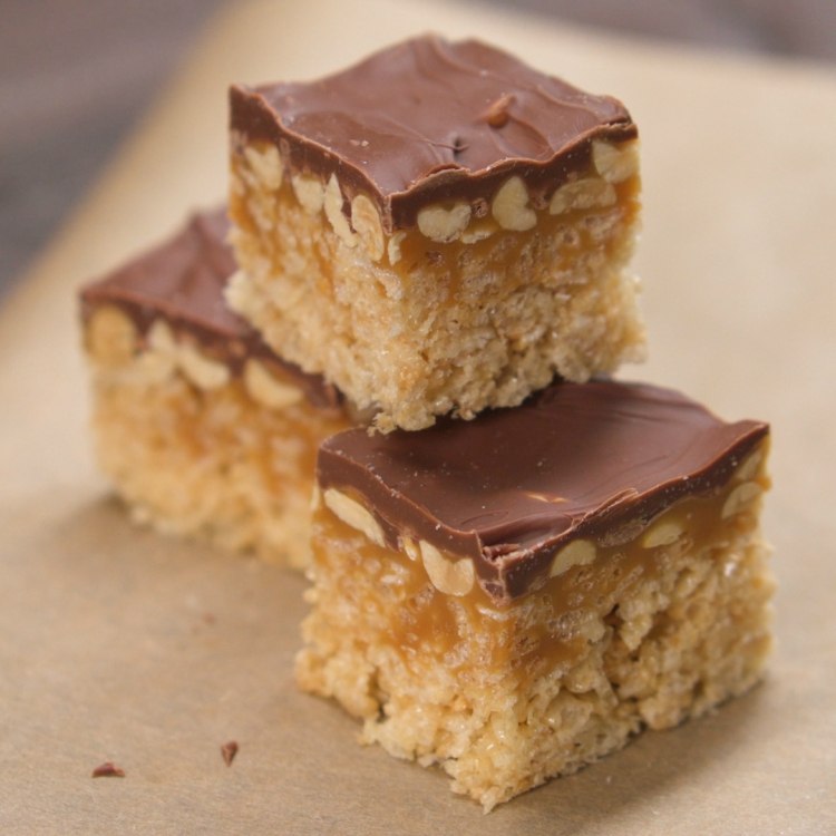 Snickers-Inspired Rice Krispie Treats Recipe & Video | TipHero