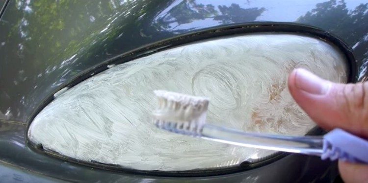 toothbrush headlight